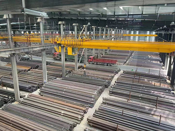 Seamless steel tube